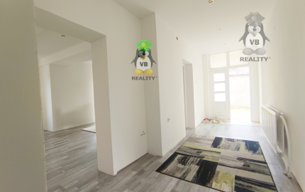 6. izbový veľký dom pre veľkú rodinu, 800 m2, 16 km od Michaloviec