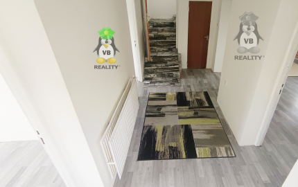 6. izbový veľký dom pre veľkú rodinu, 800 m2, 16 km od Michaloviec