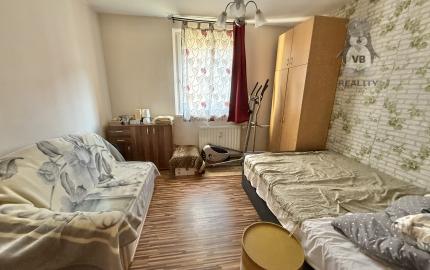 Byt 2+1 s loggiou sídl. Mier, Sp. Nová Ves