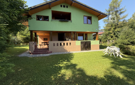 Chata v časti Čingov, okr. Sp. Nová Ves