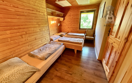 Chata v časti Čingov, okr. Sp. Nová Ves