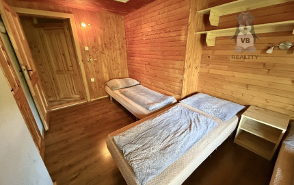 Chata v časti Čingov, okr. Sp. Nová Ves