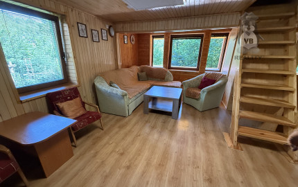 Chata v časti Čingov, okr. Sp. Nová Ves