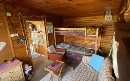 Ponúkame na predaj záhradu s chatkou v pri sídlisku Mier.