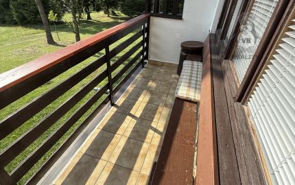 Chata na Košiarnom Briežku, časť Červený Jarok, okr. Sp. Nová Ves