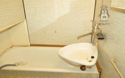 Byt 1+1 s loggiou, sídl. Mier, Spišská Nová Ves