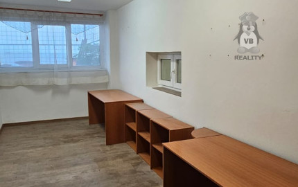Prenájom haly s kanceláriou, Radlinského ulica, Spišská Nová Ves
