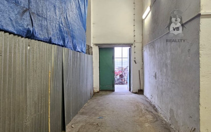 Prenájom haly s kanceláriou, Radlinského ulica, Spišská Nová Ves