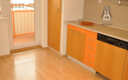 Byt 5+1 s loggiou, sídl. Západ 1, Sp. Nová Ves