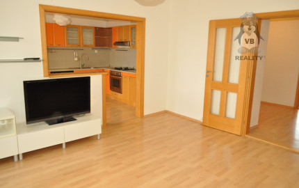 Byt 5+1 s loggiou, sídl. Západ 1, Sp. Nová Ves