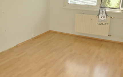 Byt 5+1 s loggiou, sídl. Západ 1, Sp. Nová Ves