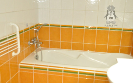 Byt 5+1 s loggiou, sídl. Západ 1, Sp. Nová Ves