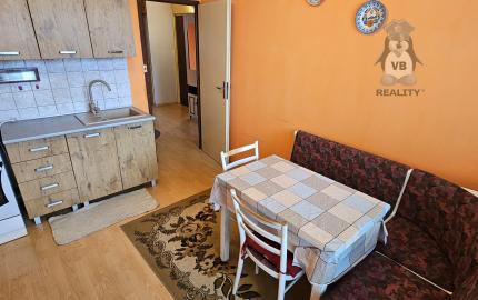 Byt 2+1 s loggiou na sídlisku Západ II, Smižany, okres SNV