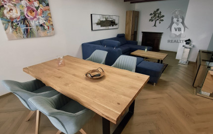 Výnimočný 2-izbový byt priamo v centre mesta