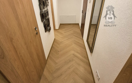 Výnimočný 2-izbový byt priamo v centre mesta