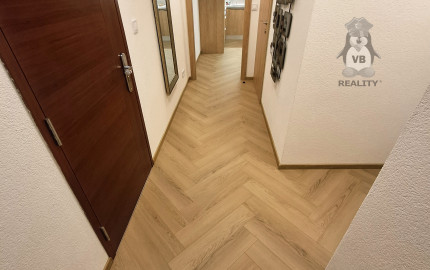 Výnimočný 2-izbový byt priamo v centre mesta