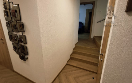 Výnimočný 2-izbový byt priamo v centre mesta