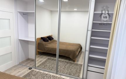 EXKLUZÍVNE NA PREDAJ – 2-IZBOVÝ BYT , KROMPACHY