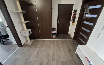 prerobený 3-izbový byt s loggiou na sídlisku Západ 1