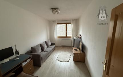 EXKLUZÍVNE: Zrekonštruovaný 4 iz. byt s loggiou, 83,7 m2,  Krompachy, blízko centra