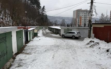 EXKLUZÍVNE: Zrekonštruovaný 4 iz. byt s loggiou, 83,7 m2,  Krompachy, blízko centra