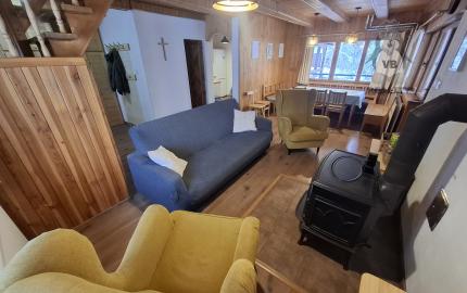 prerobená chata na celoročné bývanie v Poráčskej doline