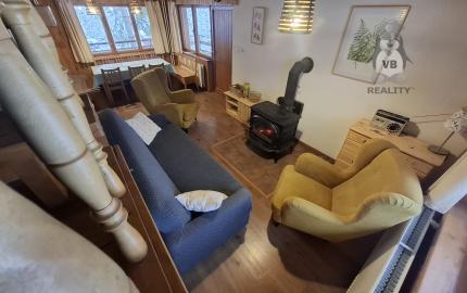 prerobená chata na celoročné bývanie v Poráčskej doline