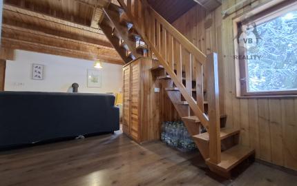 prerobená chata na celoročné bývanie v Poráčskej doline