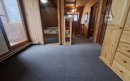 prerobená chata na celoročné bývanie v Poráčskej doline