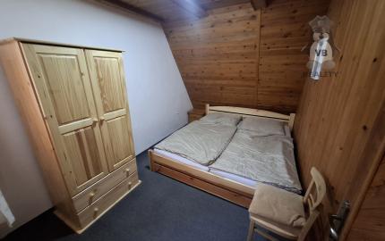 prerobená chata na celoročné bývanie v Poráčskej doline