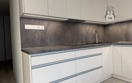 PRENÁJOM – 2-IZBOVÝ BYT S LOGGIOU, Hlavná 2 Krompachy