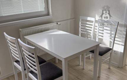 PRENÁJOM – 2-IZBOVÝ BYT S LOGGIOU, Hlavná 2 Krompachy