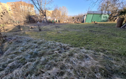 Záhradka v záhradkárskej oblasti Pod letiskom, sídlisko Mier