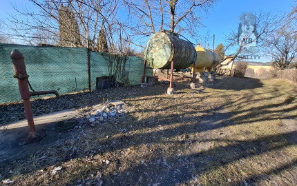 Záhradka v záhradkárskej oblasti Pod letiskom, sídlisko Mier