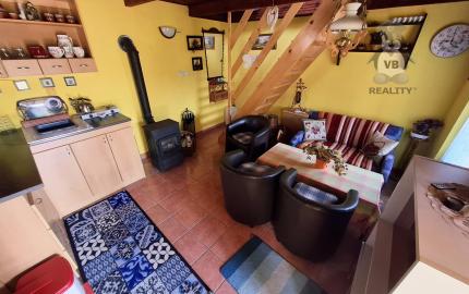 Záhradka s murovanou chatkou - Spišská Nová Ves - Brusník