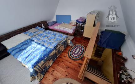 Záhradka s murovanou chatkou - Spišská Nová Ves - Brusník