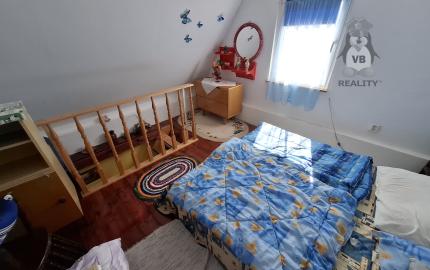 Záhradka s murovanou chatkou - Spišská Nová Ves - Brusník