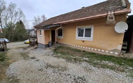 Rodinný dom s veľkým pozemkom – Arnutovce