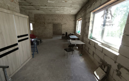 Super cena - Investičná budova na podnikanie, 1590 m2, Sejkov