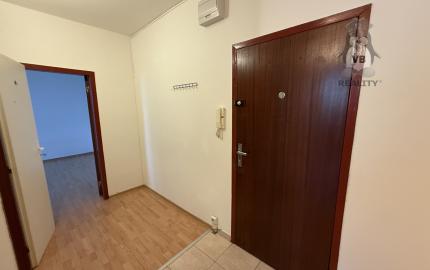 Byt 1+1 s loggiou sídl. Mier, Sp. Nová Ves