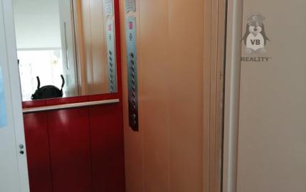 Byt 4+1 s loggiou, sídl. Západ II., Smižany