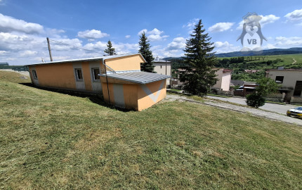 Podnikateľský objekt s pozemkom v obci Markušovce