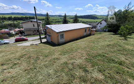 Podnikateľský objekt s pozemkom v obci Markušovce