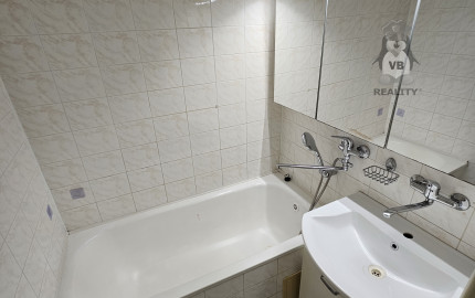 3-izbový byt s balkónom a krásnym výhľadom na sídlisku Východ v Spišskej Novej Vsi
