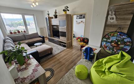 3-izbový byt s balkónom a krásnym výhľadom na sídlisku Východ v Spišskej Novej Vsi