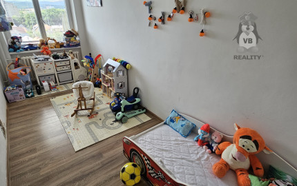 3-izbový byt s balkónom a krásnym výhľadom na sídlisku Východ v Spišskej Novej Vsi
