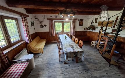 Veľkorysá chata s výnimočným súkromím v objatí prírody