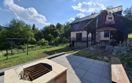 Veľkorysá chata s výnimočným súkromím v objatí prírody