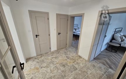 Vidiecke sídlo s pozemkom 11 903 m², herňou, garážou v obci Nálepkovo, v pokojnej časti Zahajnica, okres Gelnica