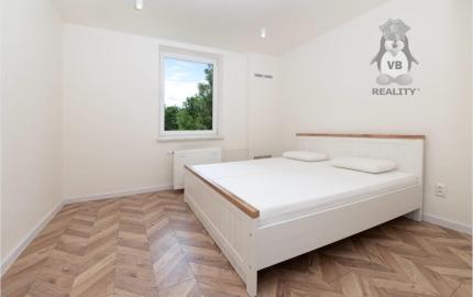 Byt 2+1 s balkónom na sídlisku Mier, Spišská Nová Ves